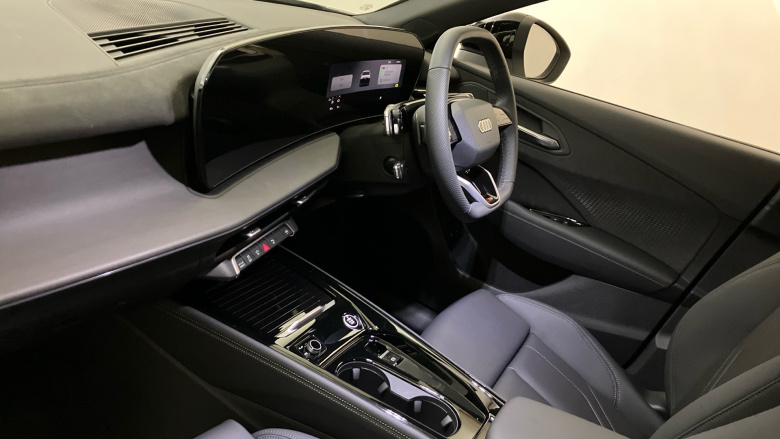 Audi Q3 1.5 e-Hybrid Launch Edition 5dr S Tronic Estate